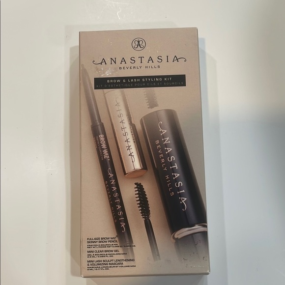 Anastasia Beverly Hills Brow Kit Black and Brown - Picture 1 of 2